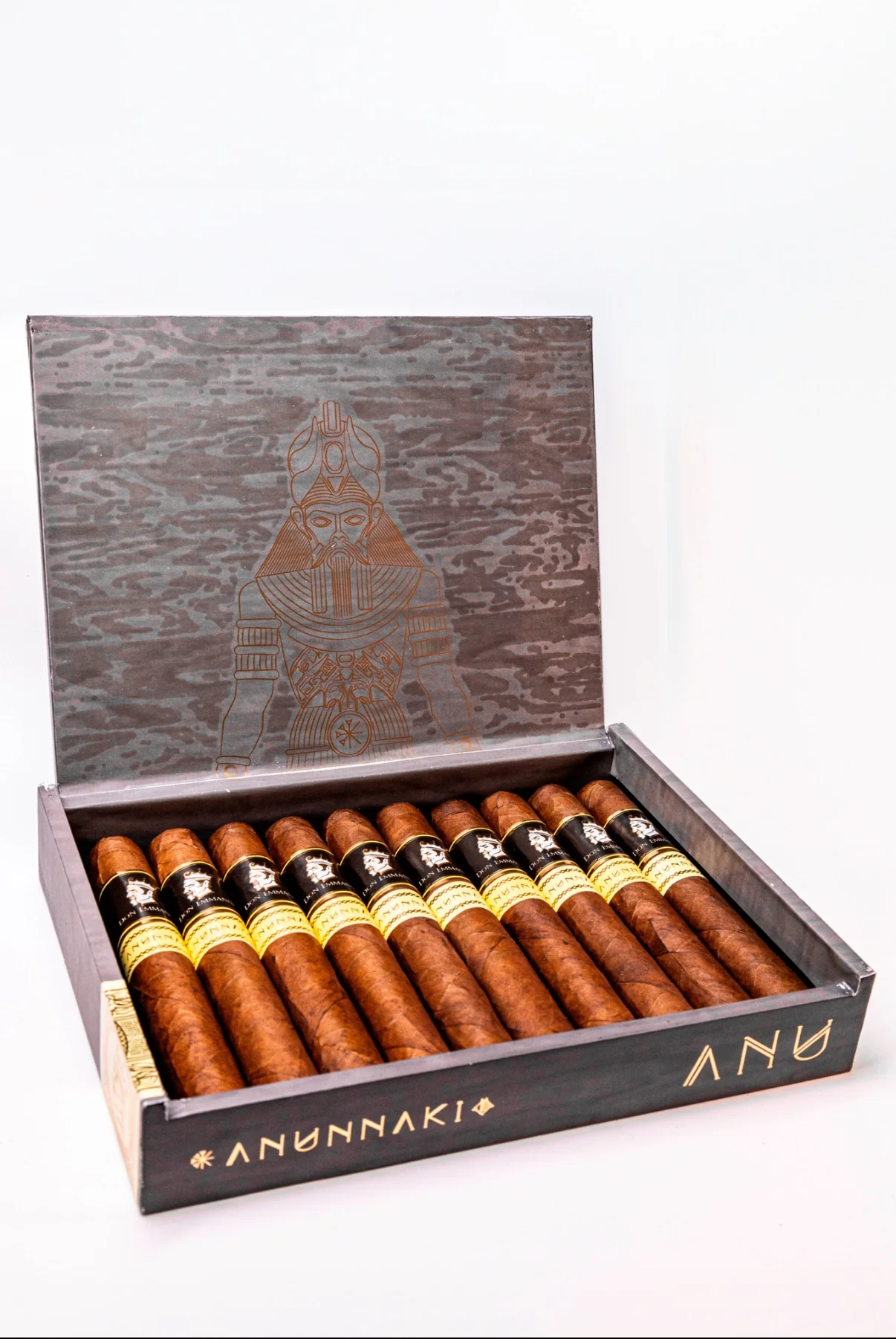 Don Emmanuel toro - Image 2