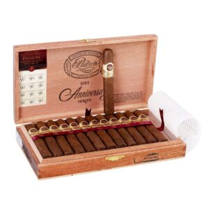 Padron 1964 Anniversary Principe - Petit Corona Maduro